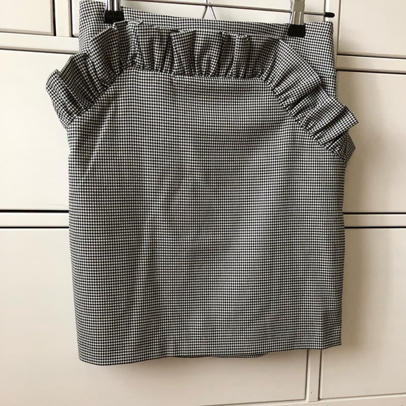 H&M Dresses & Skirts - Skirt
